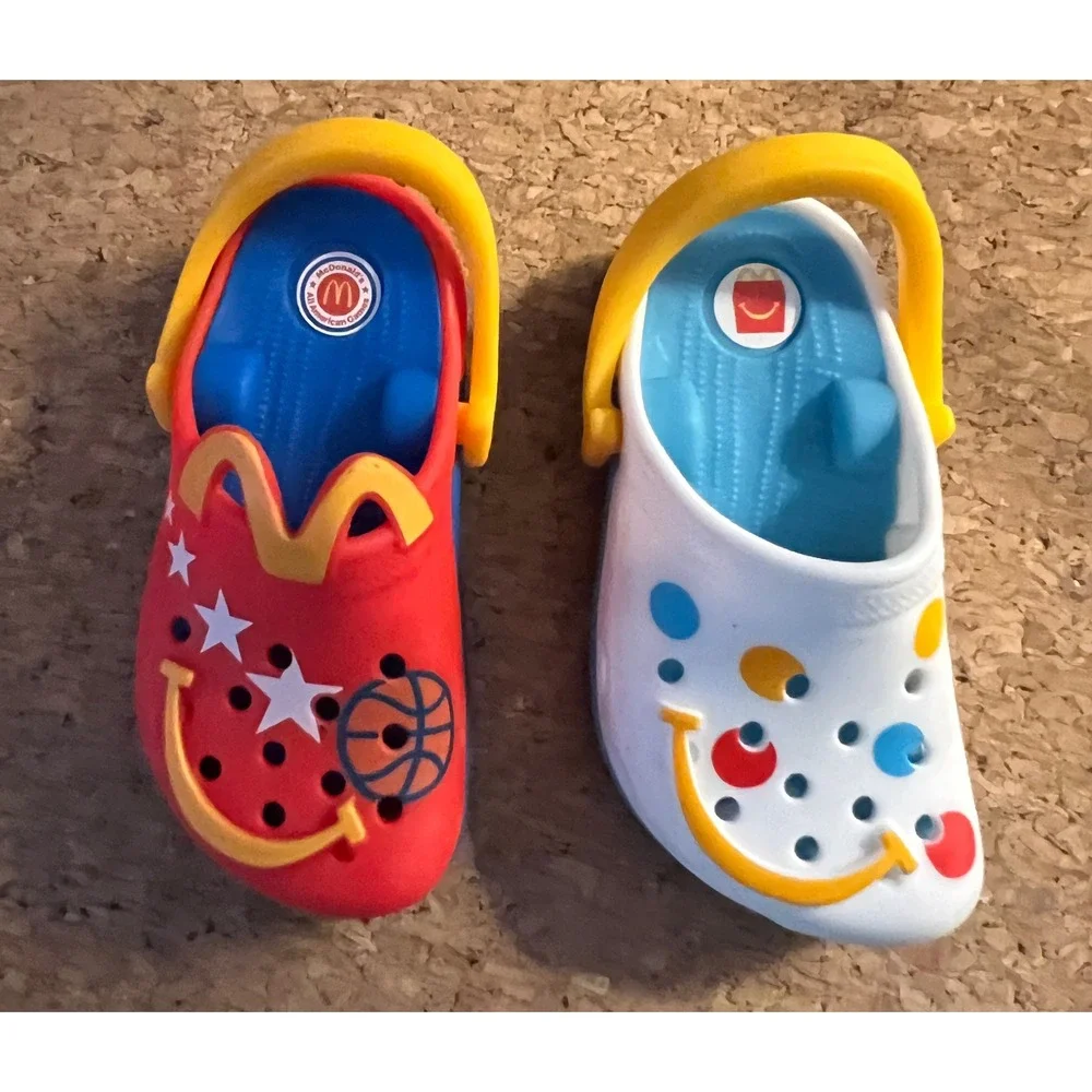 McDonalds Crocs‎ Keychain Happy Meal Toy Set Red White OS Excellent 2024 Retro